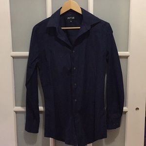 Very Gently Worn Apt. 9 Dress Shirt 14 1/2” Neck